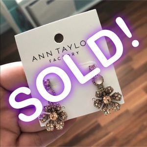 Rose 🌹 Gold Floral Earrings